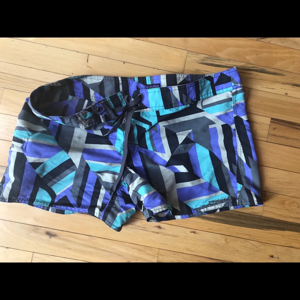Patagonia ‘Wavefarer’ Board shorts